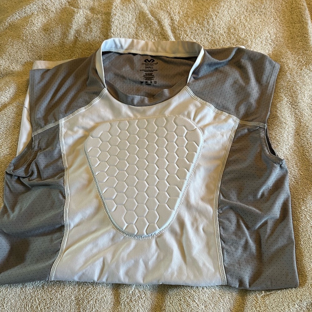 McDavid Chest Protector Men Small